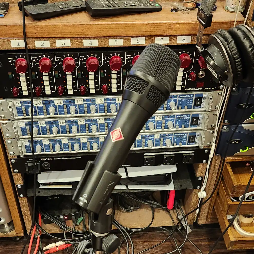 KMS104